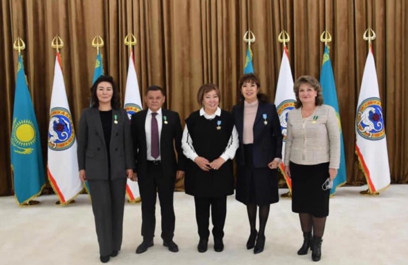 Медалью &laquo;Шапағат&raquo; награждена президент АПРФД РК Марина Дурманова