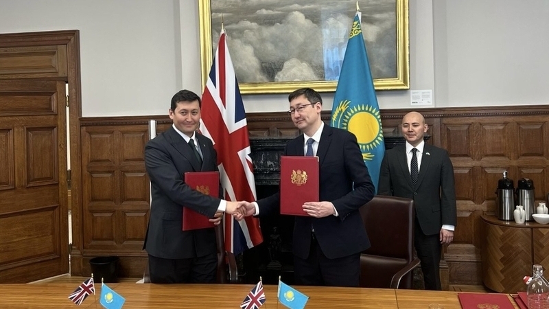 Денсаулық сақтау министрлігі мен &laquo;АстраЗенека&raquo; арасындағы Меморандумға Лондонда қол қойылды